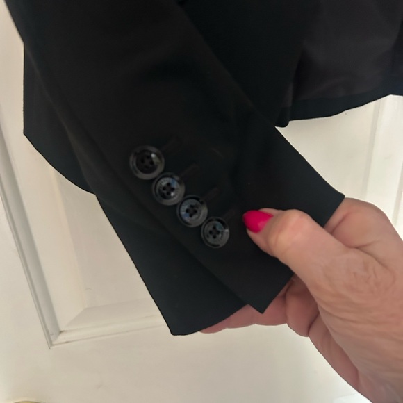 Express Classic Black Suit Jacket. Size 4. - Picture 4 of 7